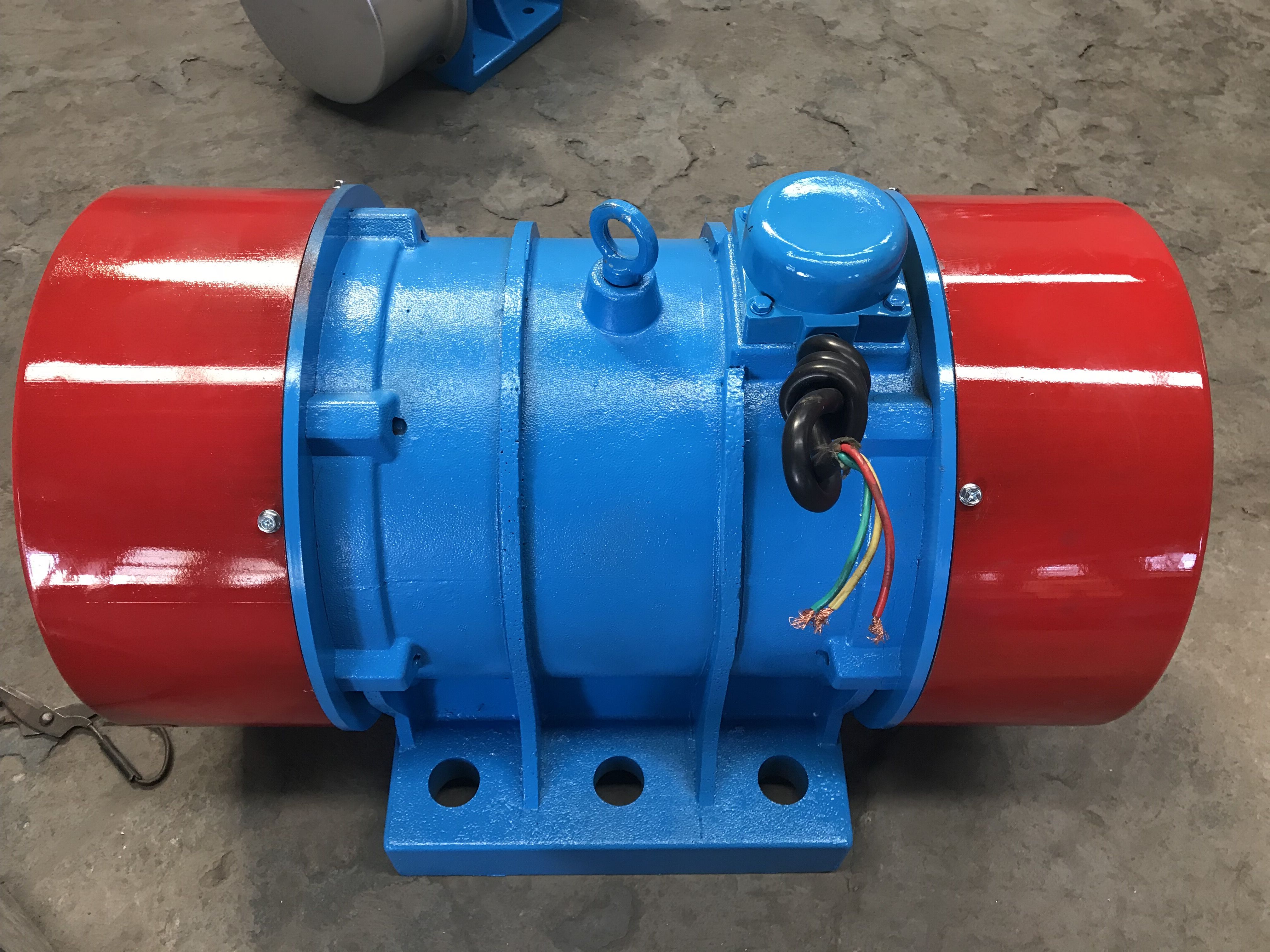 电机|yzu振动电机-河南宏达振动电机-新乡市宏达振动设备有限责任公司